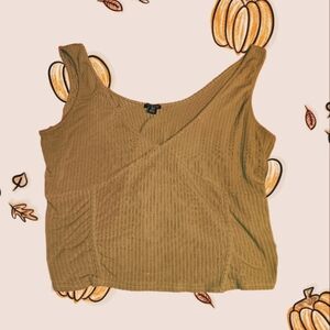 BOOHOO: Green Tank Top